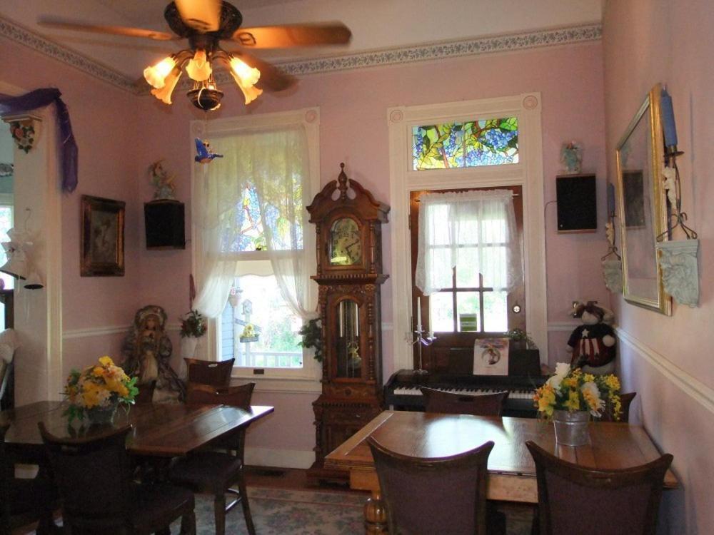 Robin'S Nest Bed & Breakfast San Andreas Exterior foto